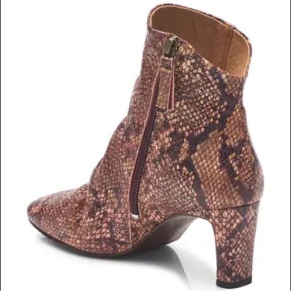 NEW Free People Cybill Heel Boot - new in box - size 7 - Picture 4 of 7